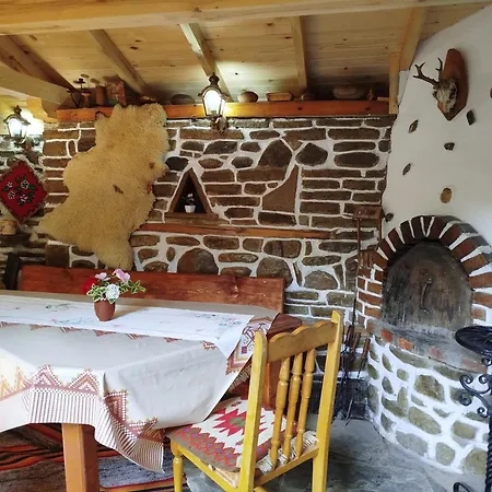 Polah Ot Minaloto Gasthuis 3*